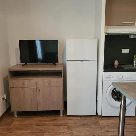 Studio Refait à Neuf Appartement *